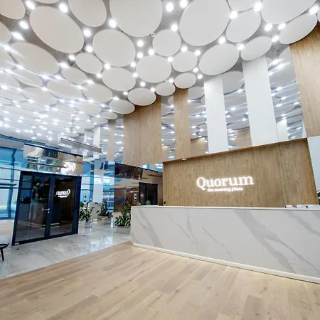 Quorum - Z Widokiem Na Odre By Bqqk Wroclaw